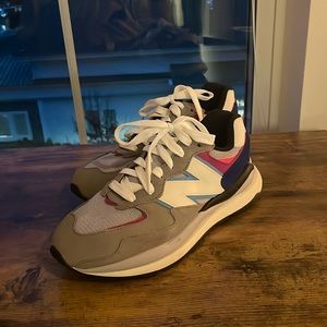 New Balance 57/40 Incubation Size 8